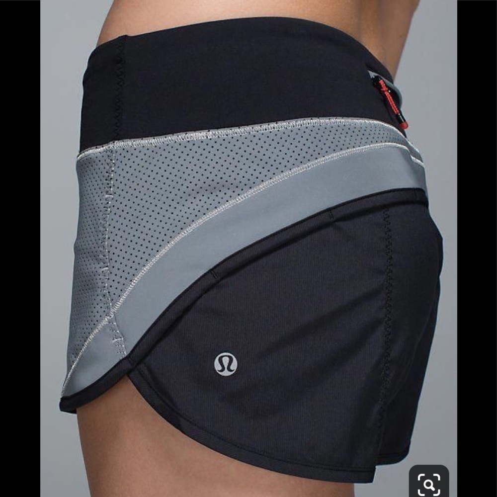 Lululemon Reflective Speed Shorts - 360 degrees - Picture 2 of 6